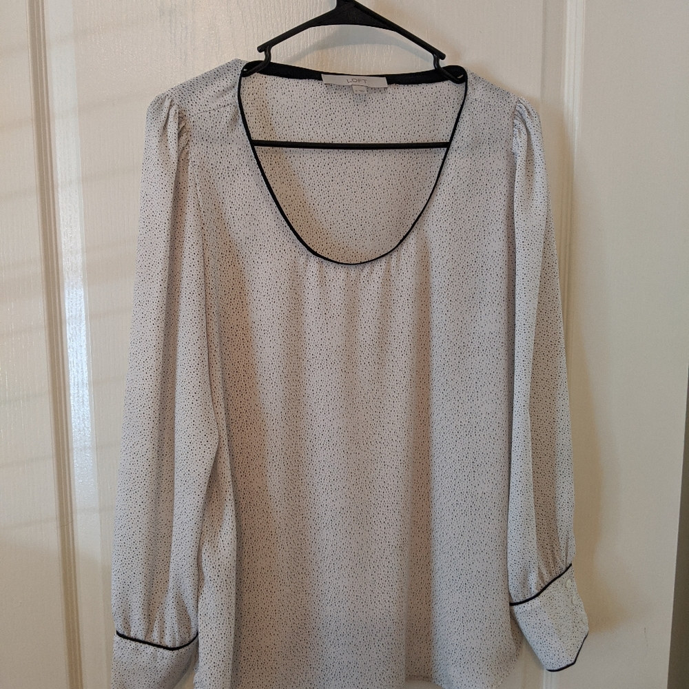 LOFT White blouse with black speckles